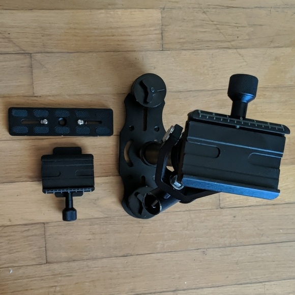 Handhold Camera Stabilizer - Picture 3 of 3